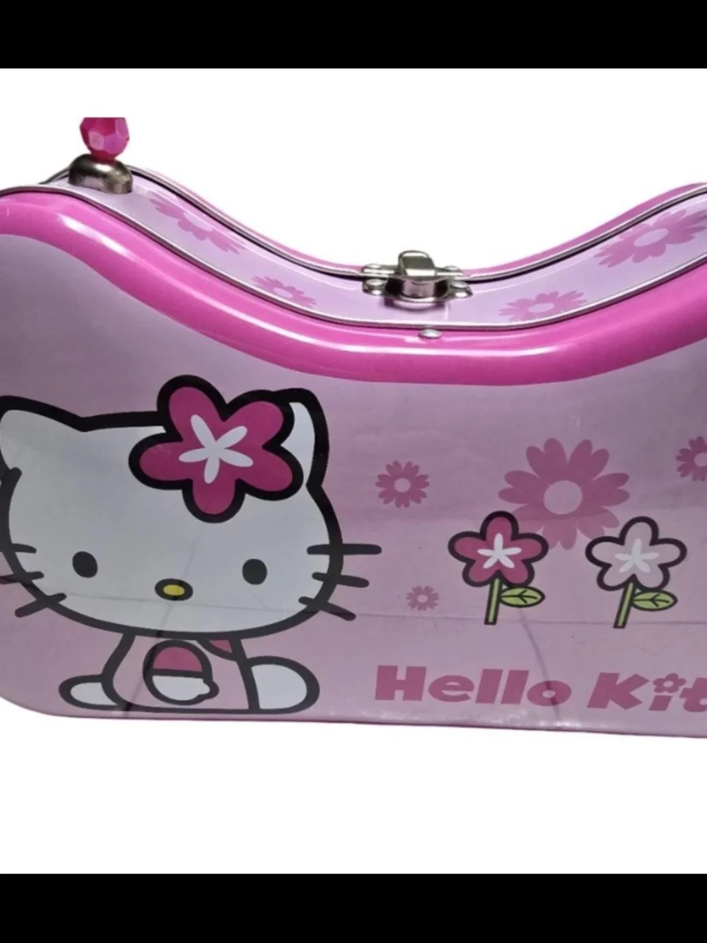 Hello Kitty carry piece
